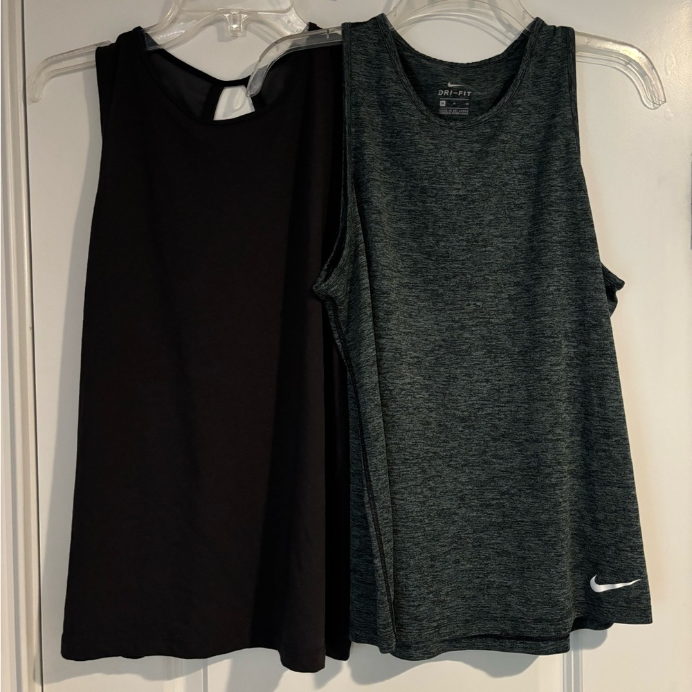Nike Dri Fit Tank Tops Women’s Medium